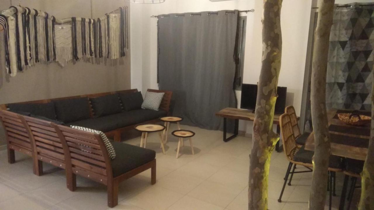 Chrisambelos Apartments Istron Екстериор снимка
