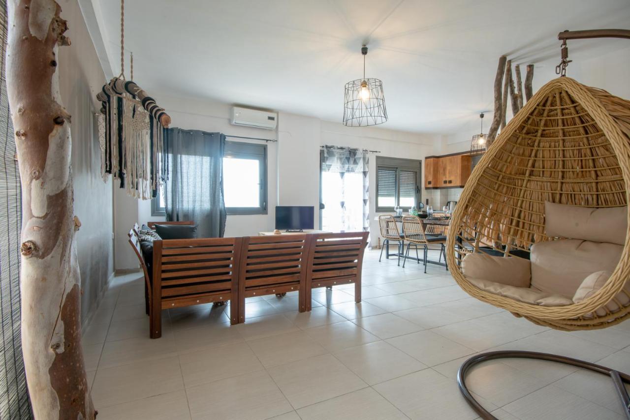 Chrisambelos Apartments Istron Екстериор снимка