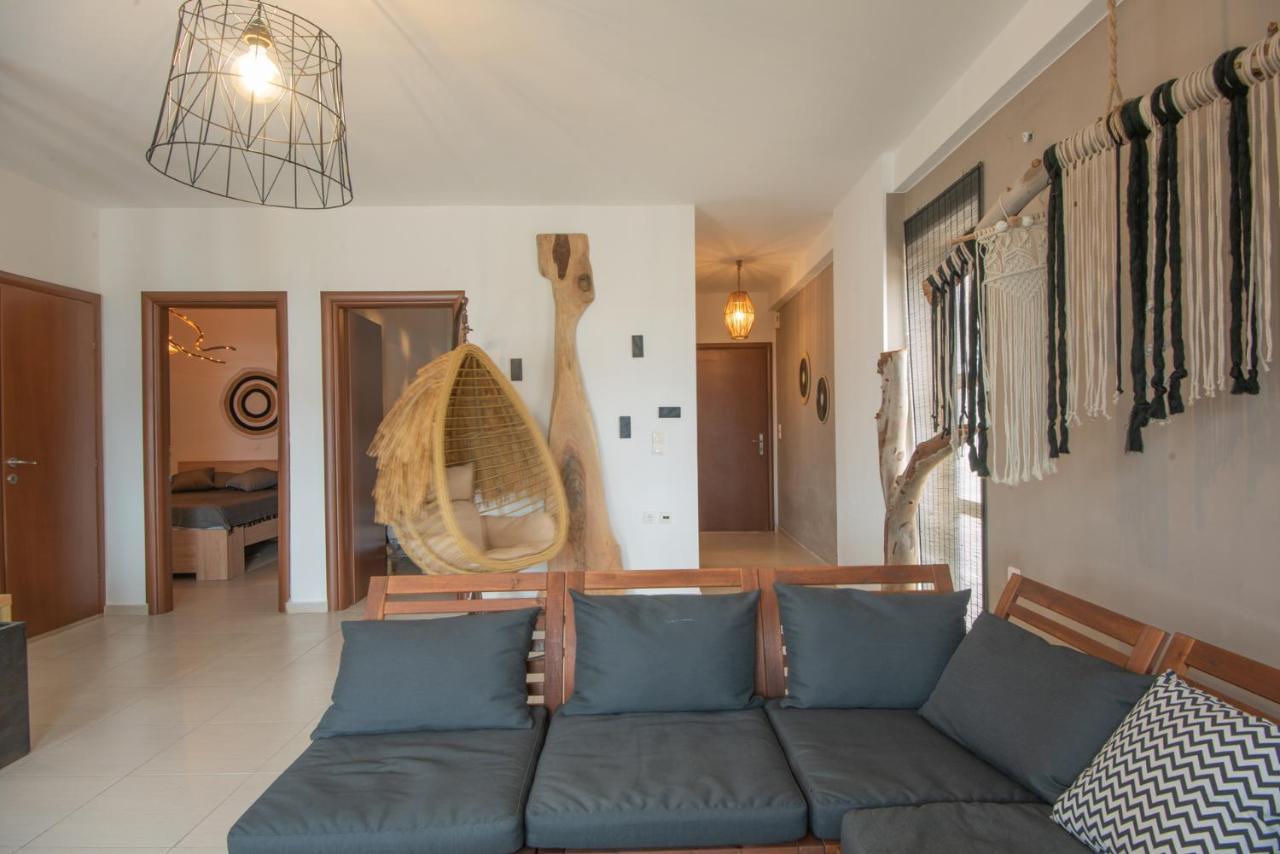 Chrisambelos Apartments Istron Екстериор снимка