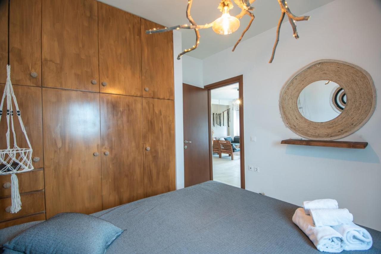 Chrisambelos Apartments Istron Екстериор снимка